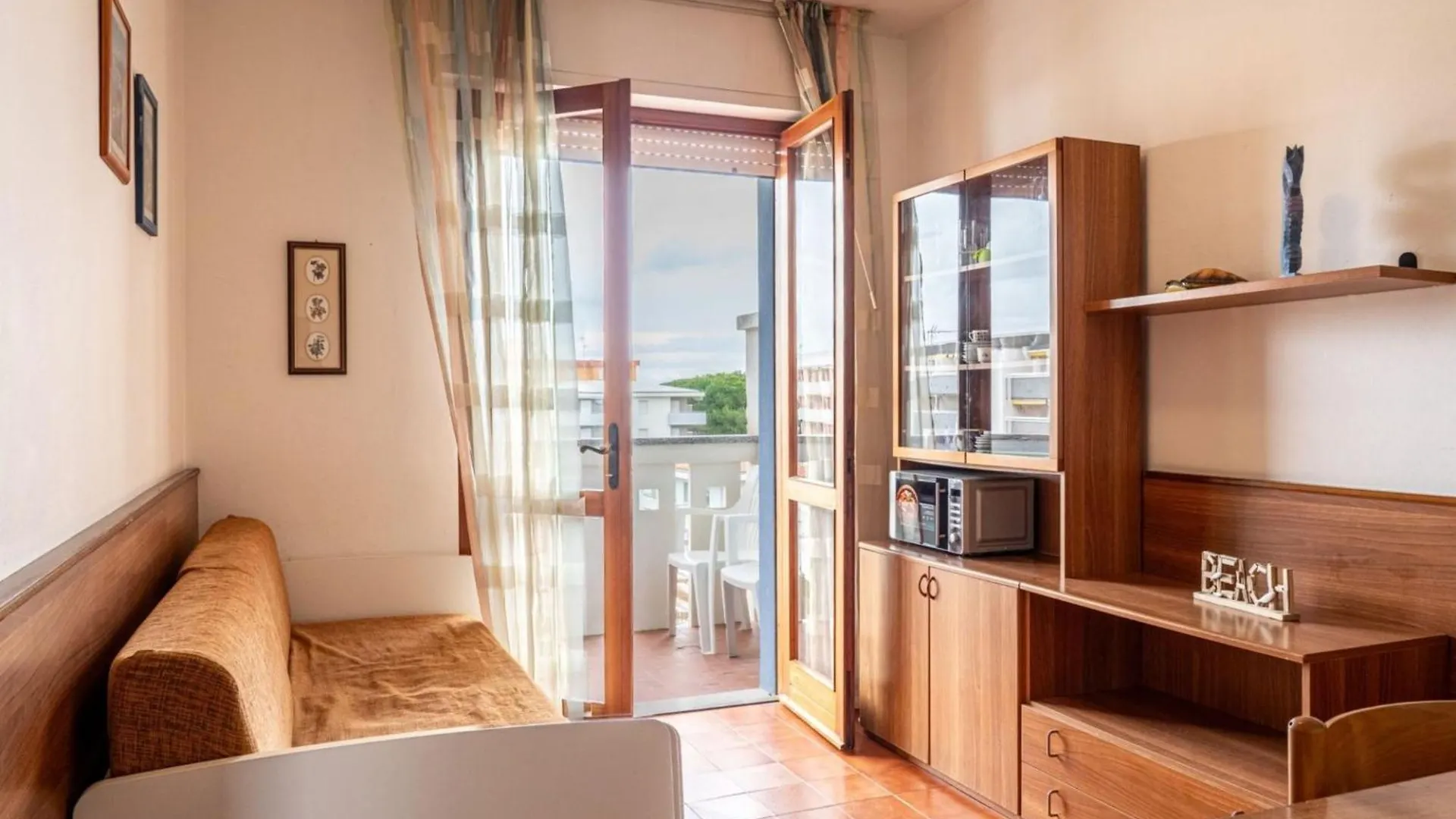 Coastal Comfort In Lido Del Sole With Sea View 비비오네